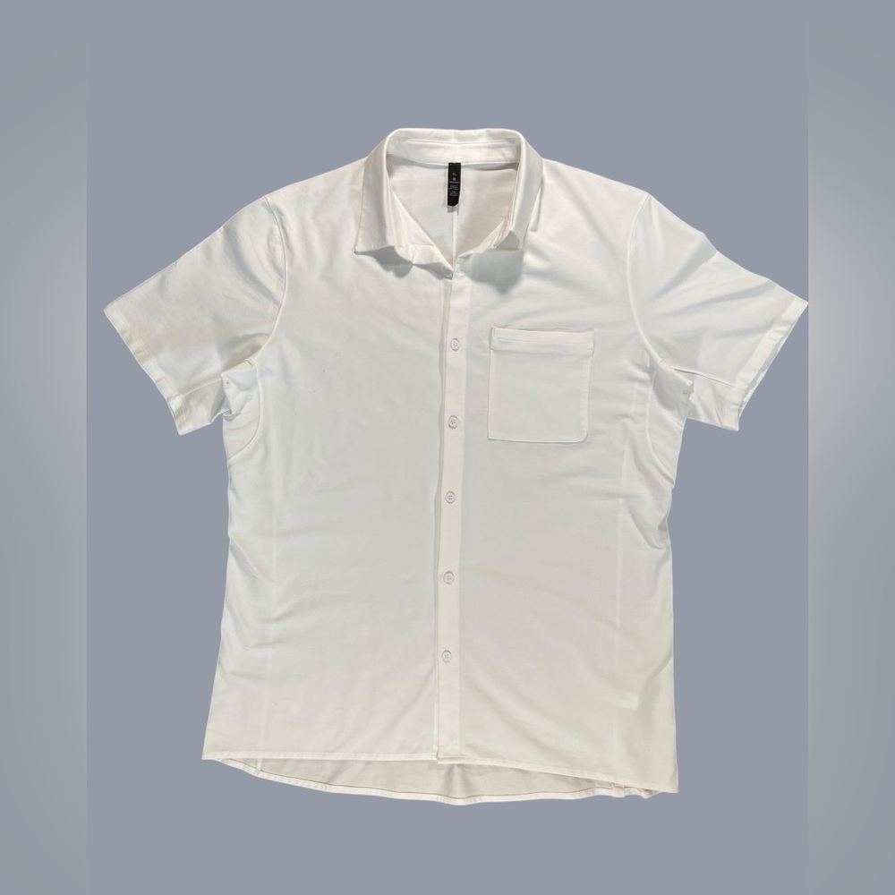 Lululemon Mens Button Up Shirt XL White Short Sleeve Breathable Gusseted